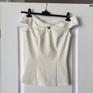 Le Chateau Off-Shoulder White Top